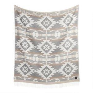 SACKCLOTH & ASHES SOUTHWEST HERITAGE THROW BLANKET